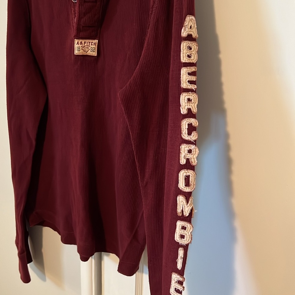 Abercrombie Men’s muscle style quarter button shirt - Picture 2 of 4